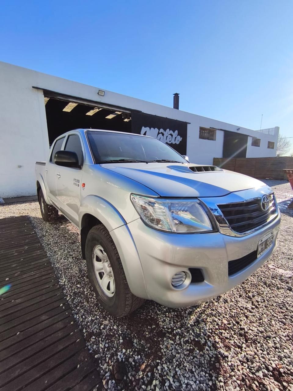 Toyota - HILUX  - SR 4X2  - 2013